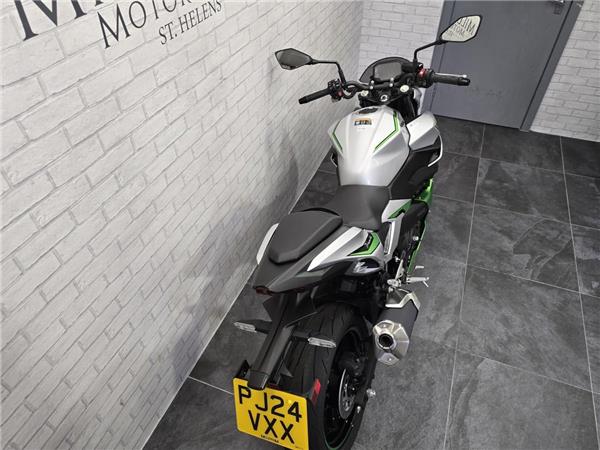 2024 Kawasaki Z 7 HYBRID