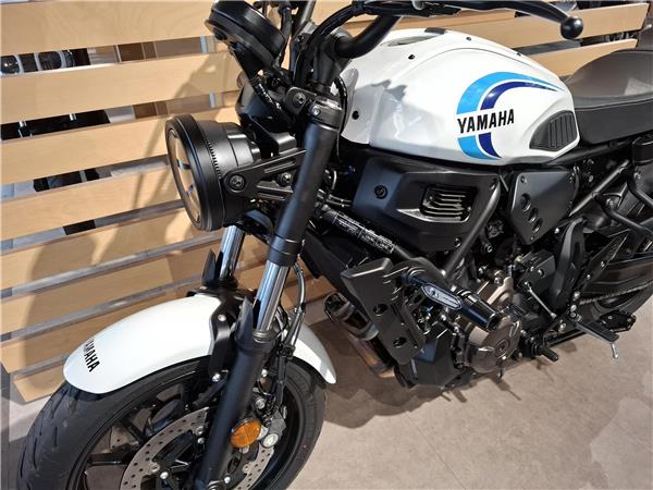 Yamaha XSR700 Only 1297 Miles, 2023 model with warranty until June 2025