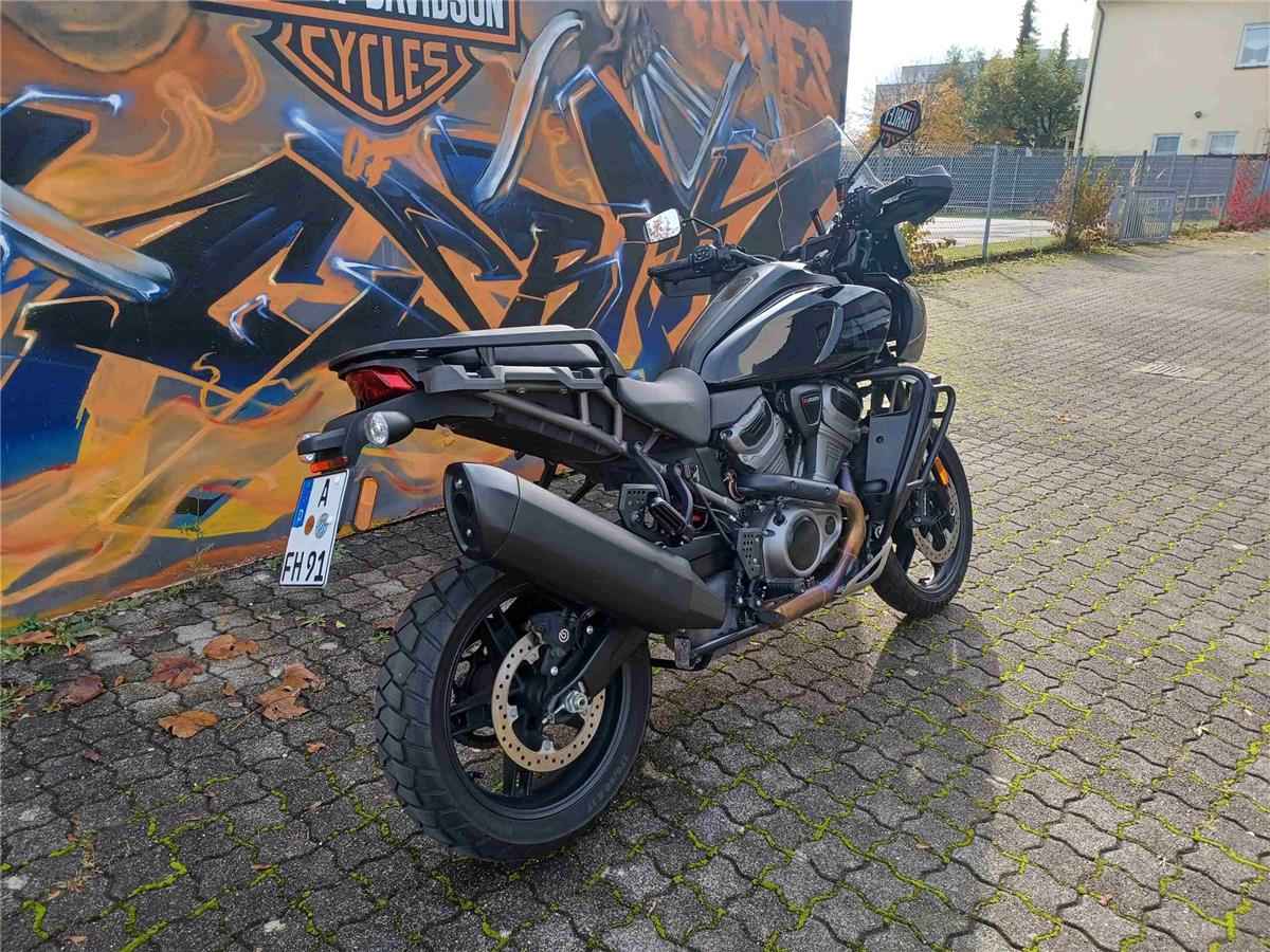 Adventure RA1250S Pan America Special mit ARH