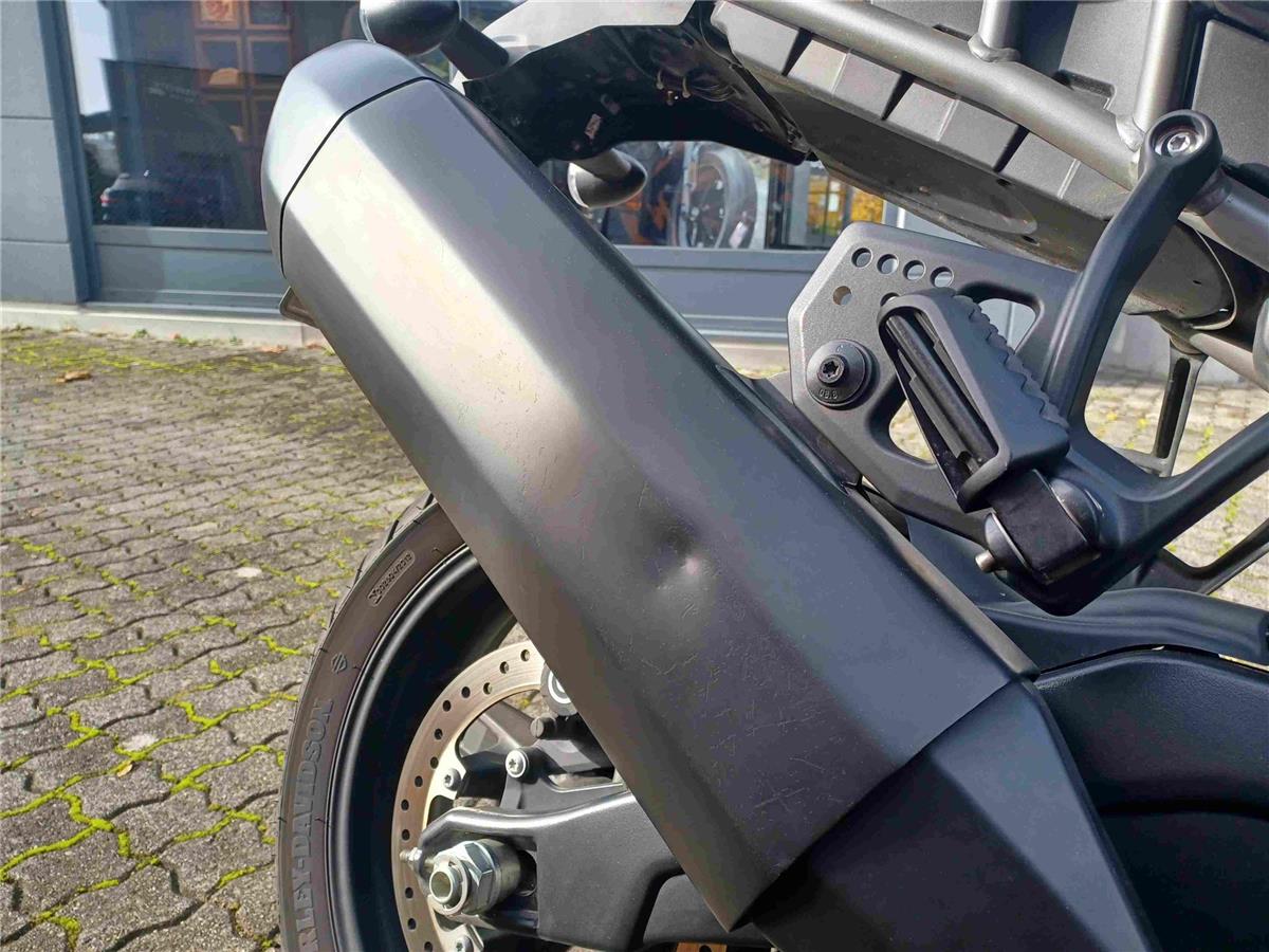 Adventure RA1250S Pan America Special mit ARH
