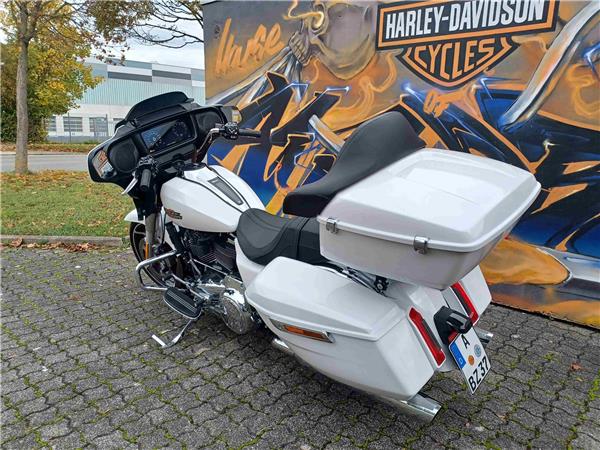 FLHX Street Glide