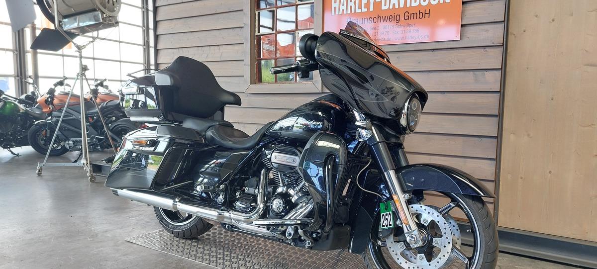 FLHXSE CVO STREET GLIDE 