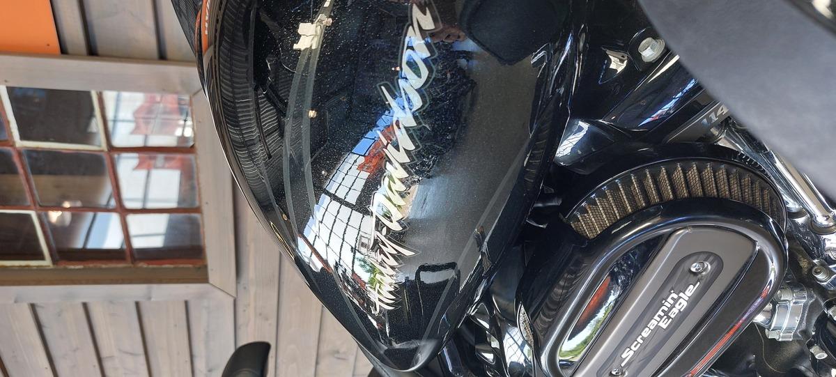 FLHXSE CVO STREET GLIDE 