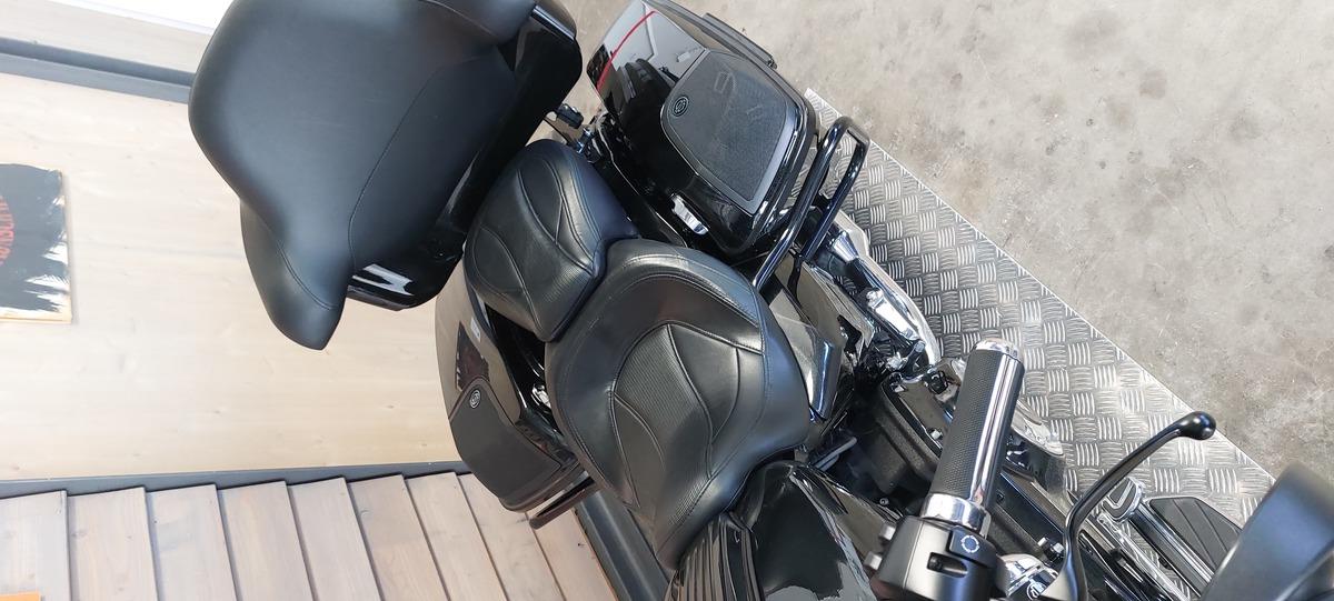 FLHXSE CVO STREET GLIDE 