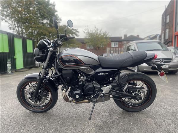 KAWASAKI Z650RS