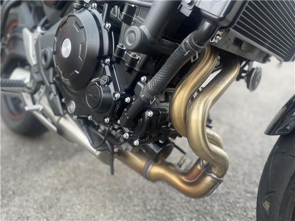 KAWASAKI Z650RS
