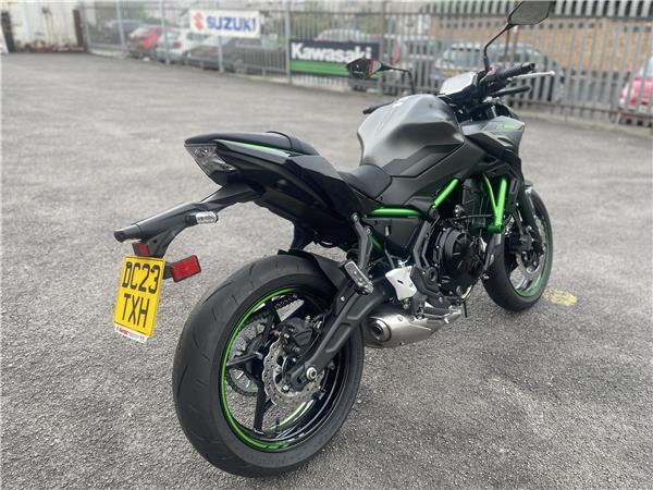KAWASAKI Z650