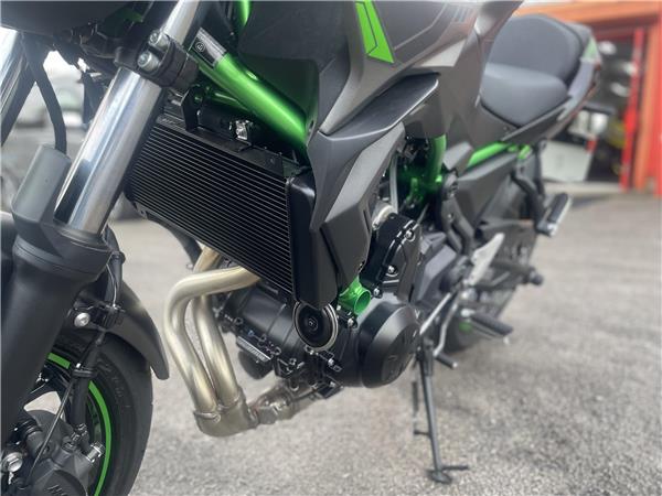KAWASAKI Z650