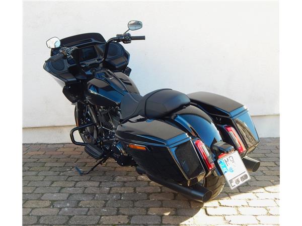 FLTRX  ROAD GLIDE 