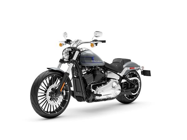FXBR Breakout 117 mit KessTech Auspuff MY 23