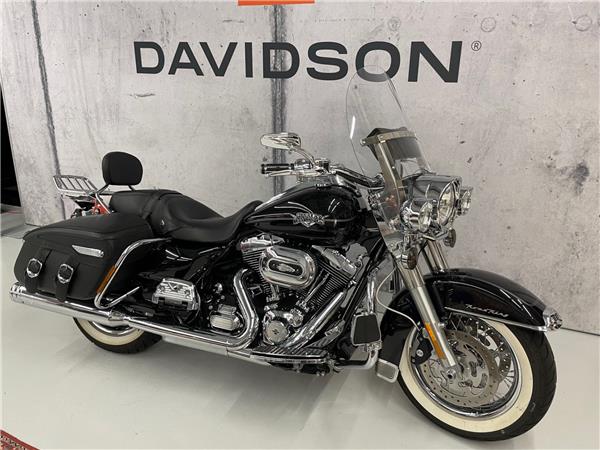 2011 HARLEY-DAVIDSON Touring FLHRC 1690 Road King Classic