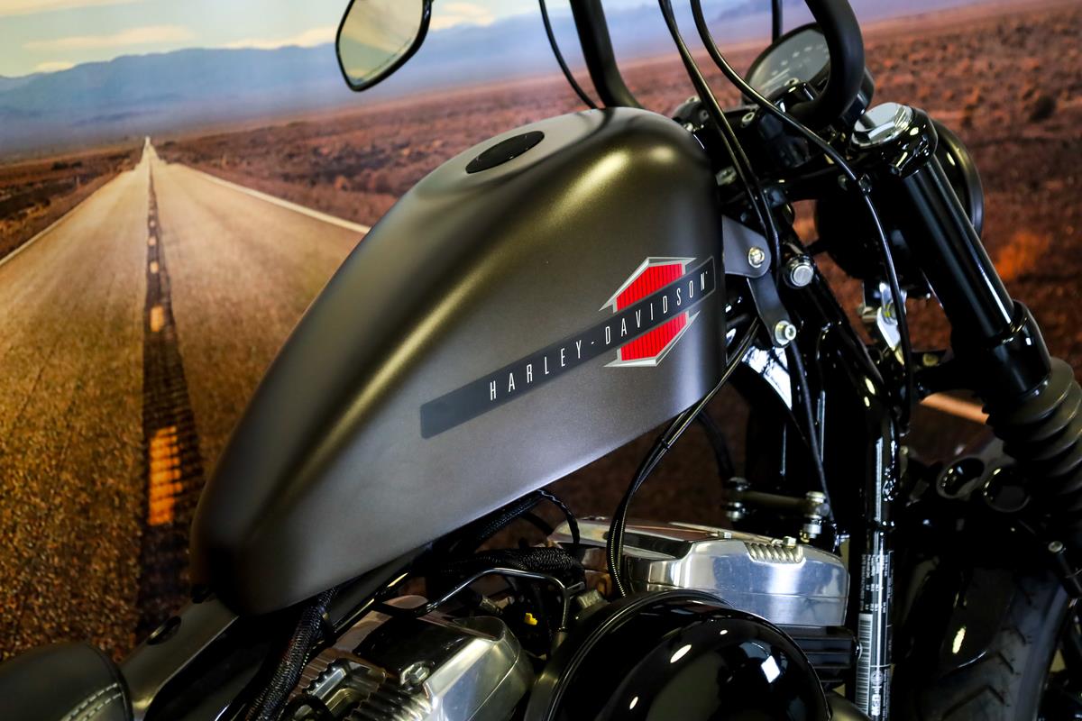 XL 1200 X Forty-Eight 