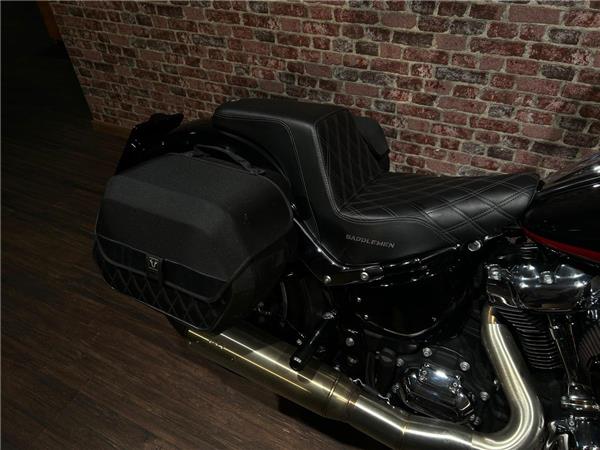 Low Rider 