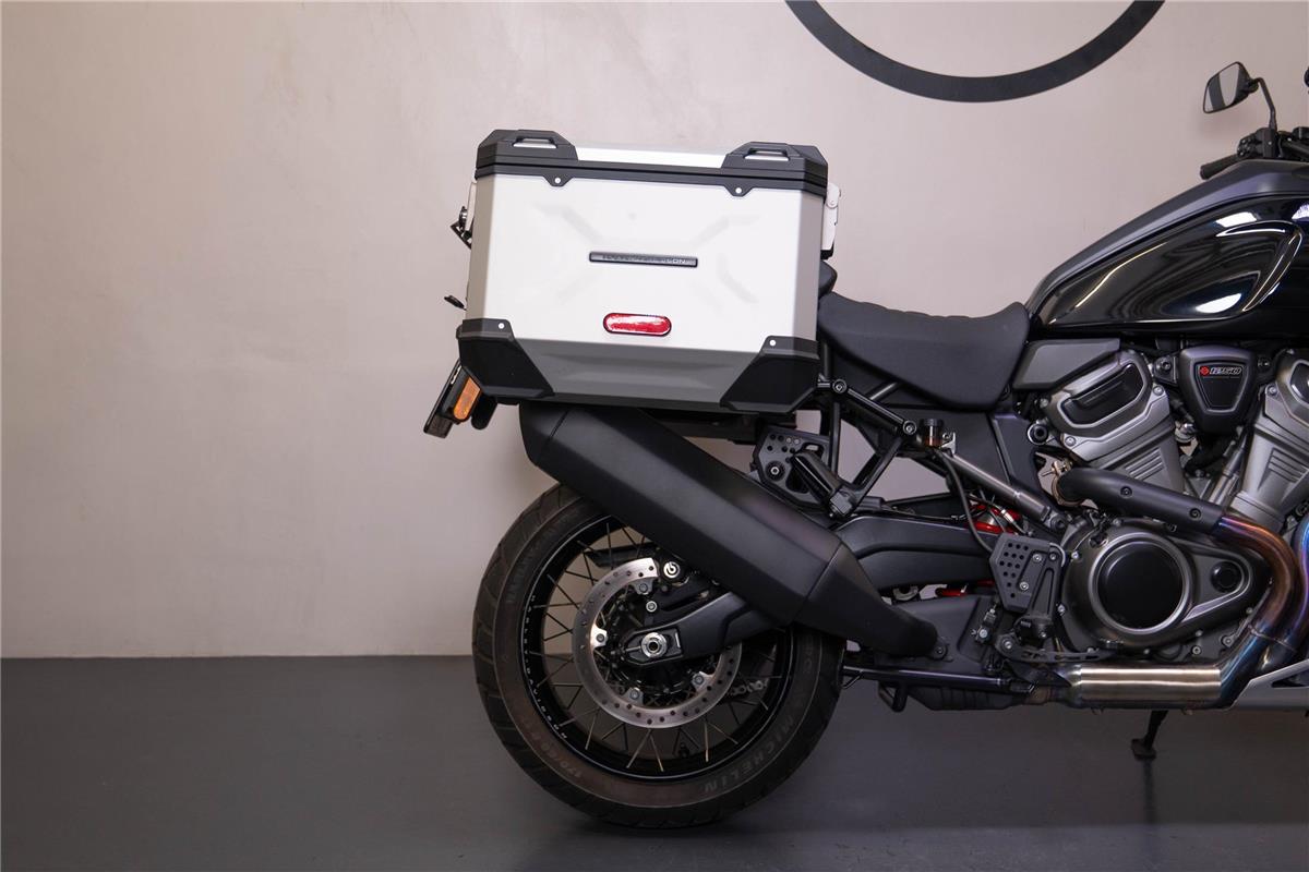 2024 harley-davidson RA Pan America 1250 Special