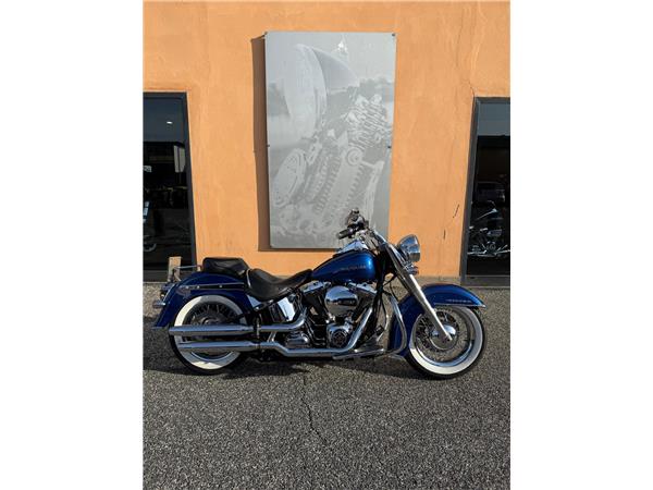 Harley-Davidson Softail FLSTN - Deluxe 