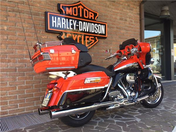 Harley-Davidson 2012 CVO Ultra Classic Electra Glide