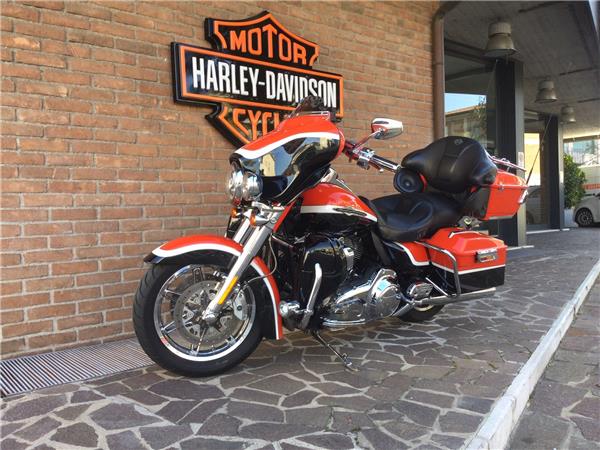 Harley-Davidson 2012 CVO Ultra Classic Electra Glide