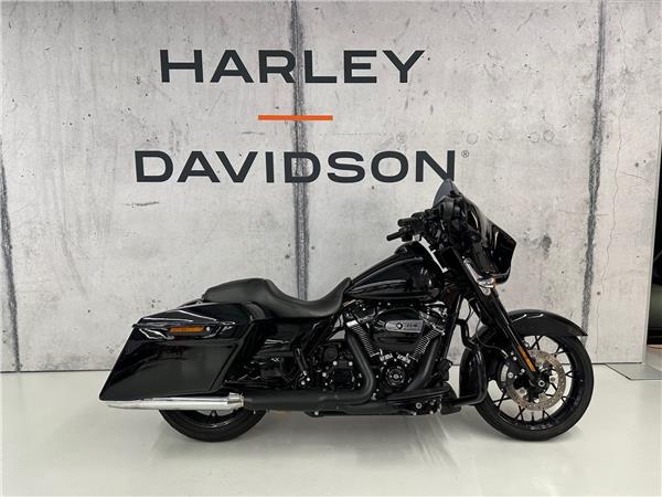 2019 HARLEY-DAVIDSON Touring FLHXS 1868 Street Glide Special 114