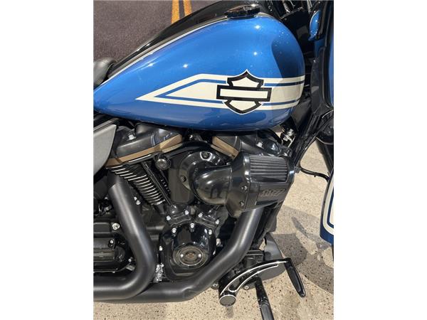 FLTRXST Road Glide ST SCREAMING EAGLE STAGE II