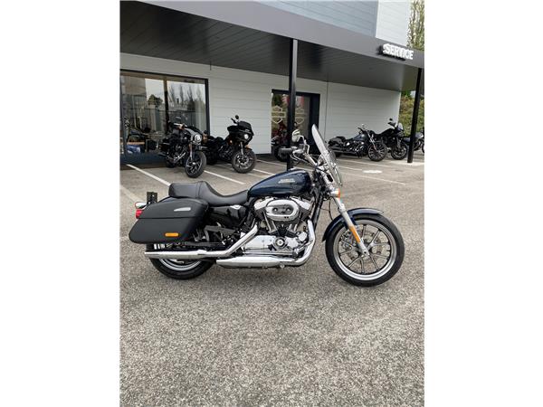 2016 HARLEY-DAVIDSON SUPERLOW