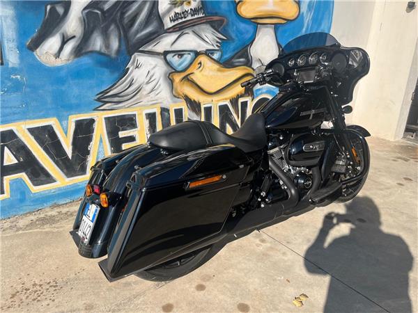 Harley-Davidson Street Glide Special