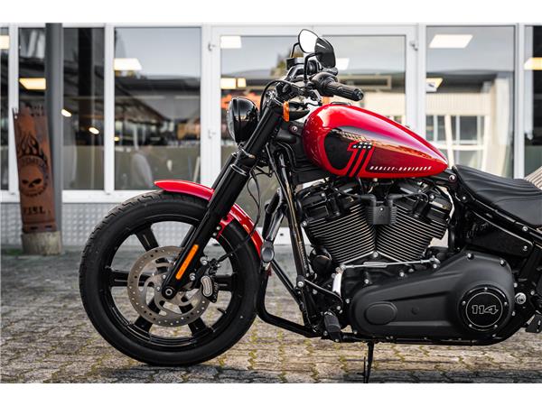 Harley-Davidson FXBBS STREET BOB 114 SOFTAIL - Jekill & Hyde