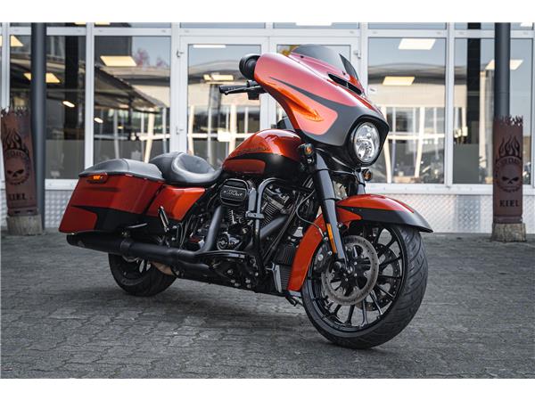 Harley-Davidson Kiel STREET GLIDE SPECIAL FLHXS 114 -JEKILL&HYDE-