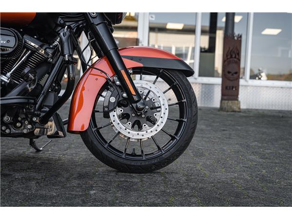 Harley-Davidson Kiel STREET GLIDE SPECIAL FLHXS 114 -JEKILL&HYDE-