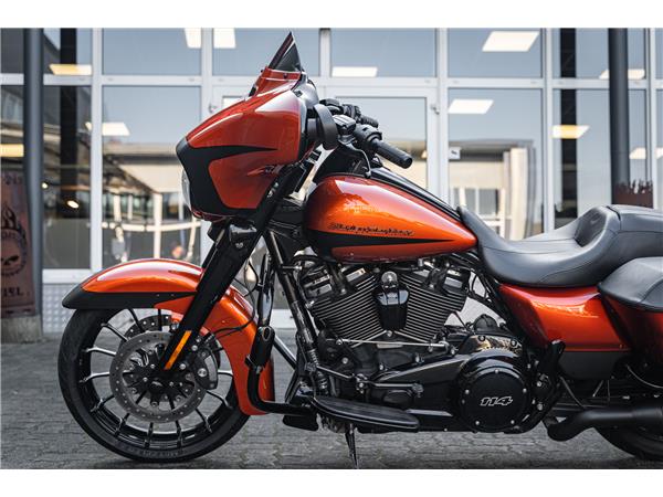 Harley-Davidson Kiel STREET GLIDE SPECIAL FLHXS 114 -JEKILL&HYDE-