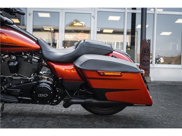 Harley-Davidson Kiel STREET GLIDE SPECIAL FLHXS 114 -JEKILL&HYDE-