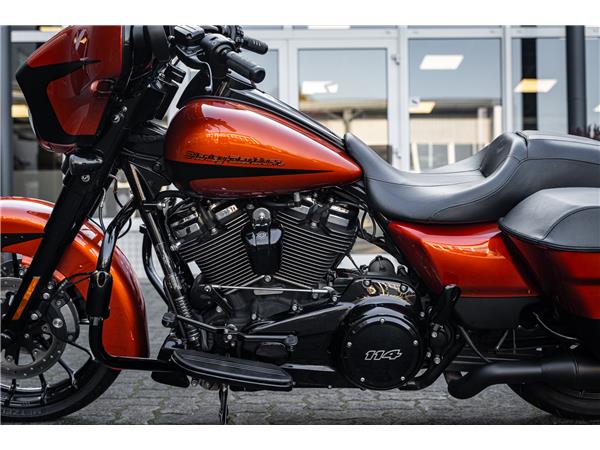 Harley-Davidson Kiel STREET GLIDE SPECIAL FLHXS 114 -JEKILL&HYDE-