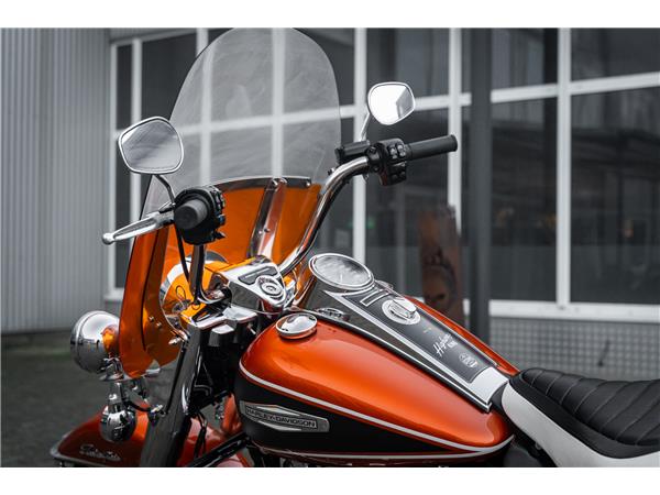 Harley-Davidson Electra Glide Highway King - Screaming Eagle -