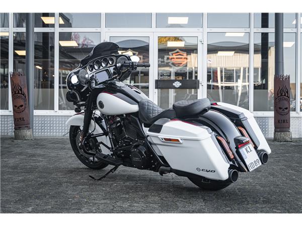 Harley-Davidson Kiel FLHXSE CVO Street Glide 117 - Kesstech -