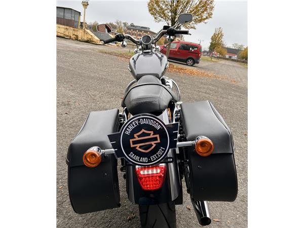 Sportster 1200 Custom 