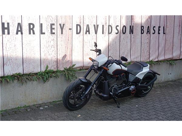 2018 HARLEY-DAVIDSON Softail FXDRS 114 ABS