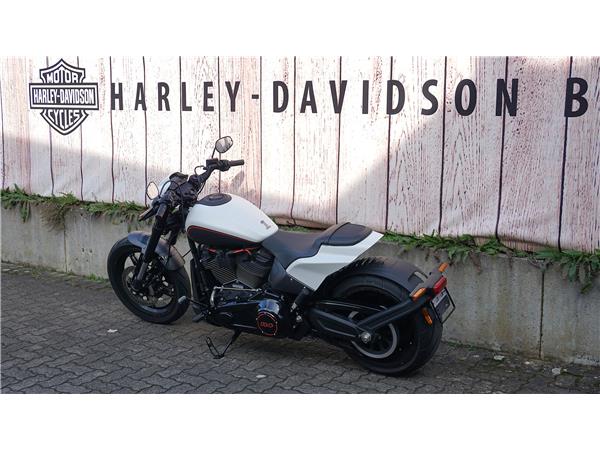 2018 HARLEY-DAVIDSON Softail FXDRS 114 ABS
