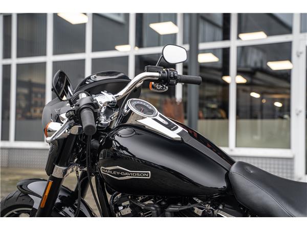 Harley-Davidson Kiel SPORT GLIDE SOFTAIL FLSB - KESSTECH