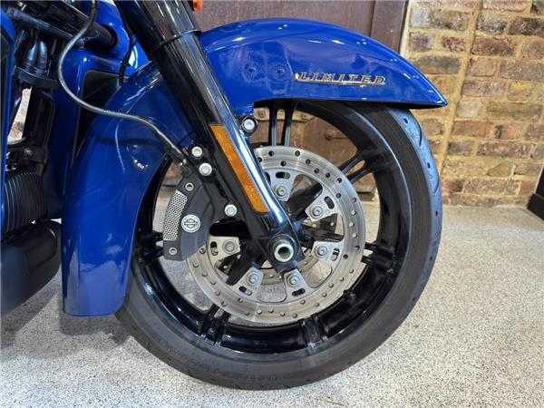 2023 Harley-Davidson Touring