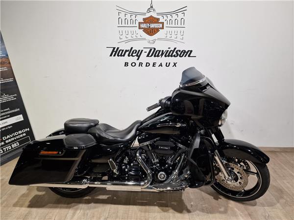 2016 HARLEY-DAVIDSON STREET GLIDE CVO