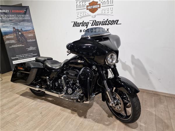 2016 HARLEY-DAVIDSON STREET GLIDE CVO