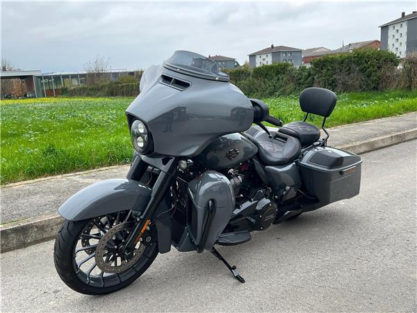 2020 HARLEY-DAVIDSON CVO FLHXSE Street Glide ABS CVO 117