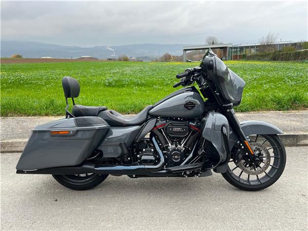 2020 HARLEY-DAVIDSON CVO FLHXSE Street Glide ABS CVO 117