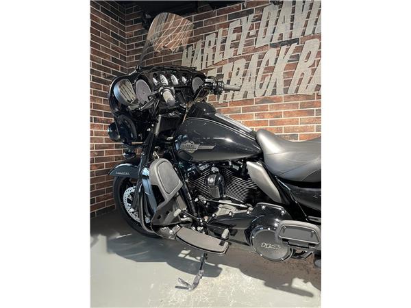 2023 HARLEY-DAVIDSON Touring FLHTK Electra Glide Ultra Limited Black Finish114