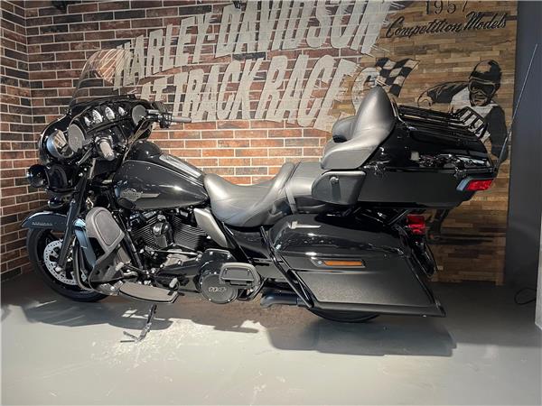 2023 HARLEY-DAVIDSON Touring FLHTK Electra Glide Ultra Limited Black Finish114