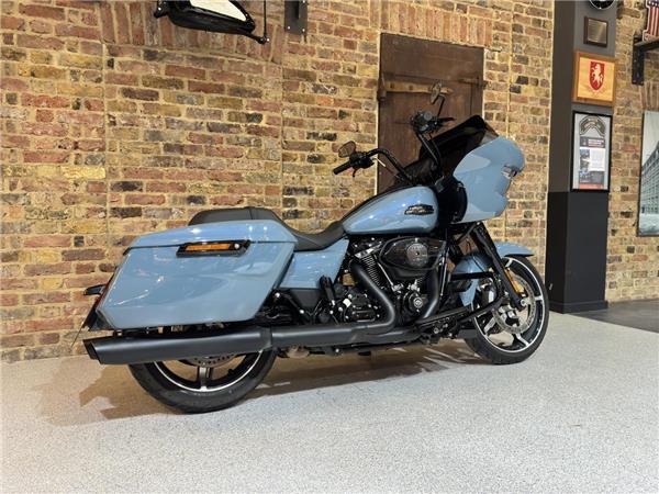 2024 Harley-Davidson Touring