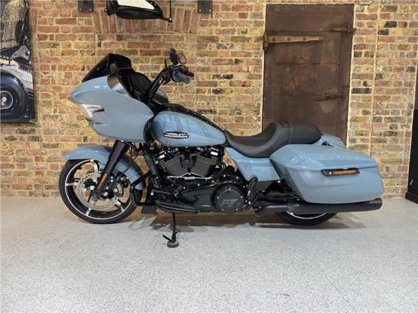 2024 Harley-Davidson Touring