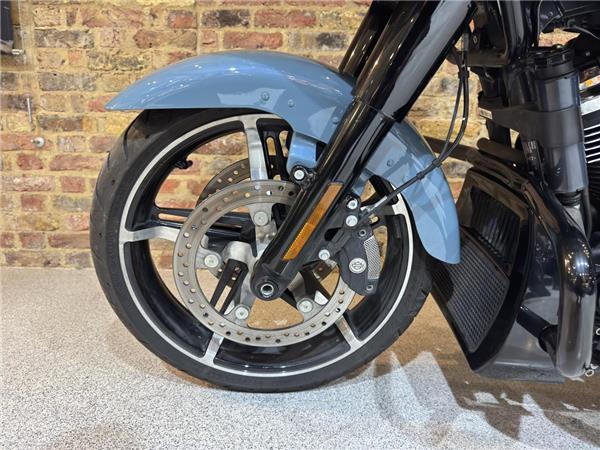 2024 Harley-Davidson Touring