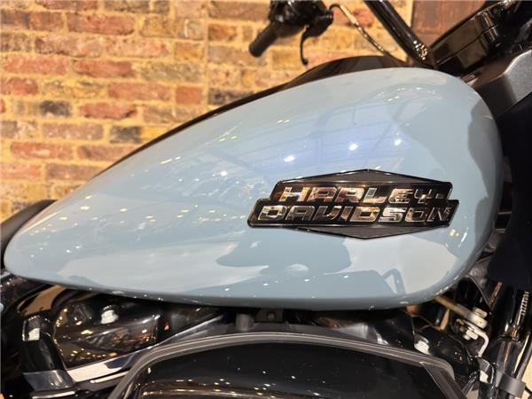 2024 Harley-Davidson Touring