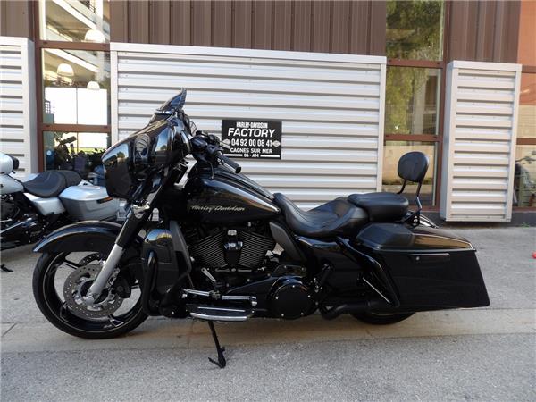 2016 HARLEY-DAVIDSON STREET GLIDE