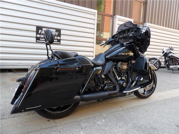 2016 HARLEY-DAVIDSON STREET GLIDE